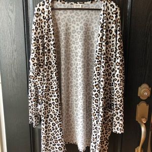 Texas True Threads Leopard Print Long Jacket -Size Size 2X. -95% Poly 5% Spandex